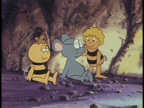 Maya the Bee Season 2 Episode 29 - Willie In Captivity