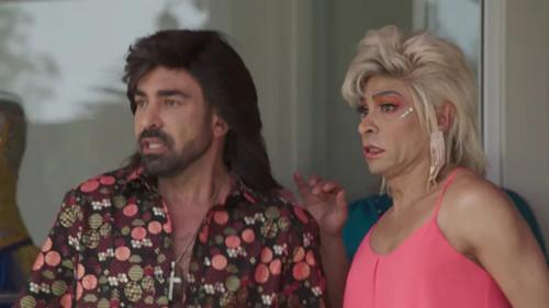 El Principe del Barrio Season 1 Episode 6 - Albertano e Hipólita se convierten en novios