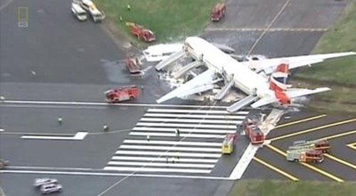 Mayday Season 10 Episode 2 - The Heathrow Enigma (British Airways Flight 38)