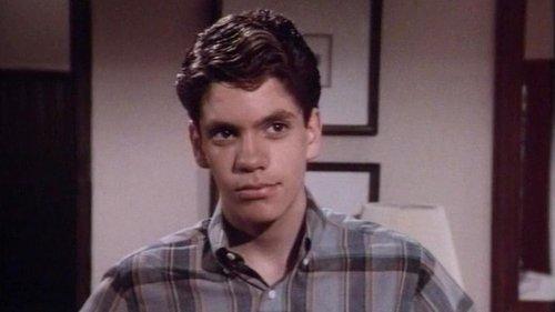 V Season 1 Episode 3 - The Deception