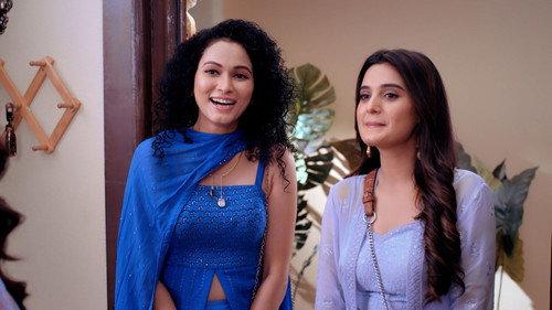 Aangan Aapno Kaa Season 1 Episode 1 - Jaidev's Retirement Function