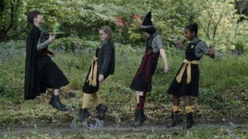 The Worst Witch Season 2 Episode 4 - The Extraordinary Esper Vespertilio