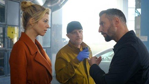 Suburbia - Women on the Edge Season 4 Episode 10 - Episode 40