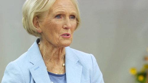 The Great British Bake Off Season 7 Episode 3 - Bread Week