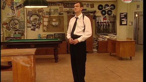 13 posterunek Season 2 Episode 32 - Episode 32