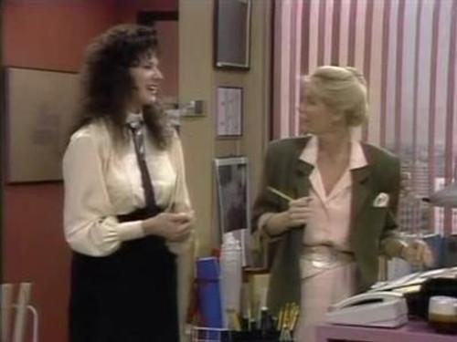 Family Ties Season 6 Episode 4 - Dream Date