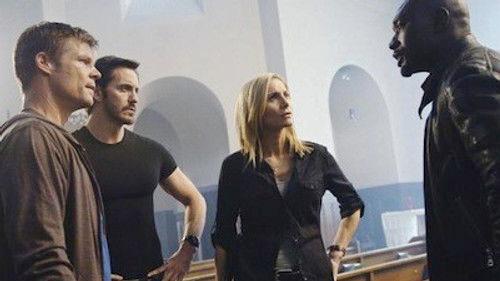 V Season 1 Episode 10 - Hearts and Minds