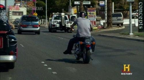 Counting Cars Season 3 Episode 18 - Hog Wild