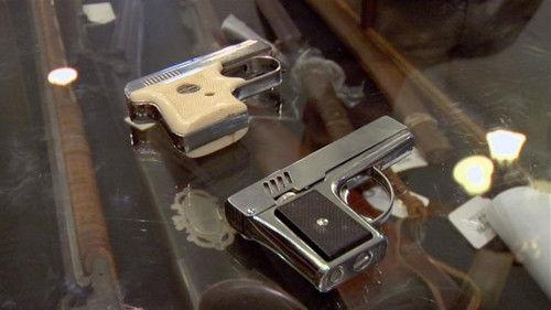 Pawn Stars Season 3 Episode 16 - Packing Heat