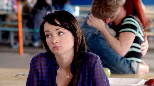 Awkward. Season 3 Episode 1 - Cha-cha-cha-changes