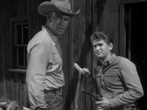 The Rifleman Season 1 Episode 3 - End of a Young Gun
