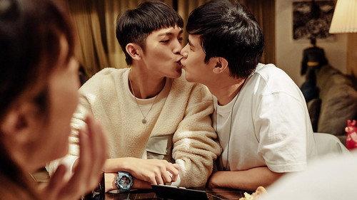 Papa & Daddy Season 1 Episode 1 - What is A Mommy?