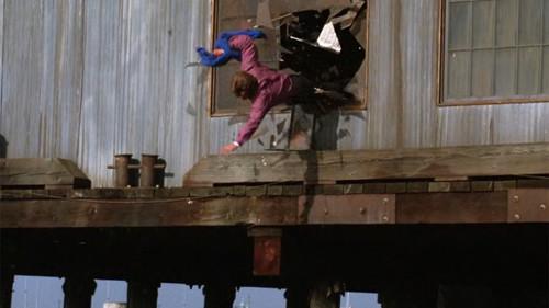 MacGyver Season 2 Episode 21 - D.O.A.: MacGyver