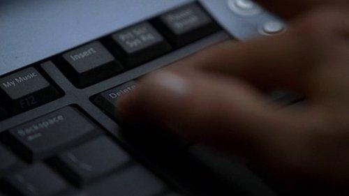 24 Season 7 Episode 11 - Day 7: 6:00 P.M.-7:00 P.M.