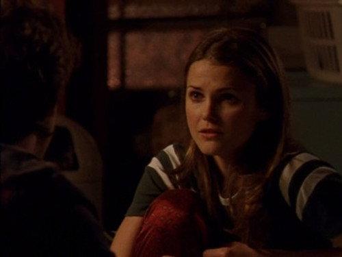Felicity Season 4 Episode 13 - Kiss and Tell