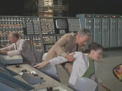 The Time Tunnel Season 1 Episode 30 - Town of Terror