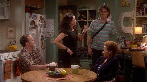 The New Adventures of Old Christine Season 3 Episode 1 - The Big Bang