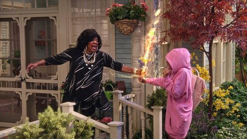Family Reunion Season 3 Episode 8 - Remember When Jade Walked in M'Dear's Shoes?