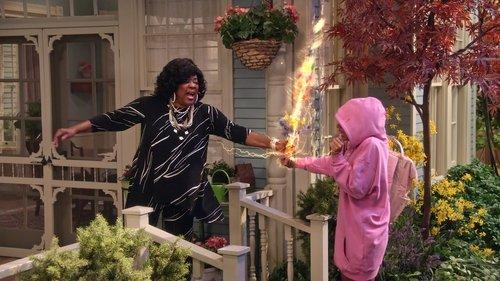 Family Reunion Season 3 Episode 8 - Remember When Jade Walked in M'Dear's Shoes?