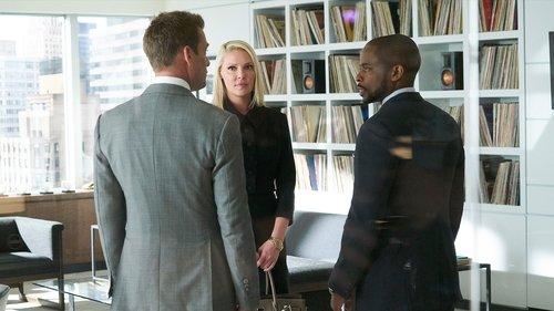 undefined Season 8 Episode 1 - Right-Hand Man