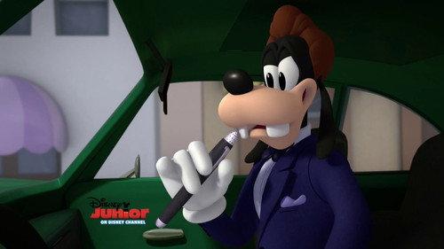 Mickey and the Roadster Racers Season 1 Episode 7 - Agent Double-O-Goof
