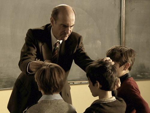 Cuéntame cómo pasó Season 2 Episode 6 - Episode 6