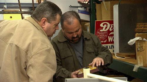 American Pickers Season 1 Episode 11 - Fill'er Up