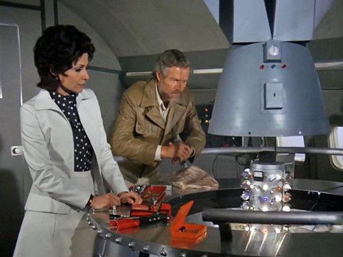 The Six Million Dollar Man Season 2 Episode 1 - Nuclear Alert