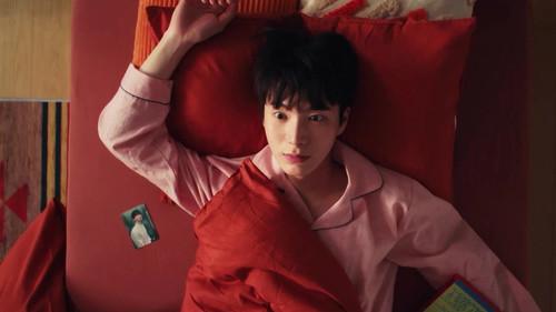 My Bias is Showing?! Season 1 Episode 1 - My Bias Appeared!