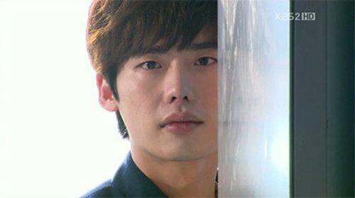 School 2013 Season 1 Episode 2 - Episode 2