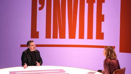 Dans les médias Season 8 Episode 9 - Jean-Sébastien Girard