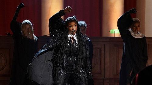 Queens Season 1 Episode 6 - Behind The Throne