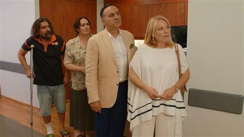 Ποιος Παπαδόπουλος Season 1 Episode 1 - Episode 1