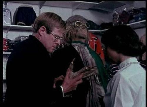 Worzel Gummidge Season 3 Episode 3 - A Fair Old Pullover