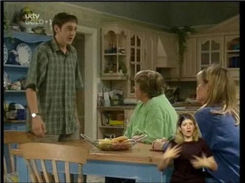 Birds of a Feather Season 9 Episode 2 - Mummies and Daddies