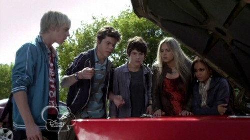 undefined Season 2 Episode 3 - Fanged and Furious
