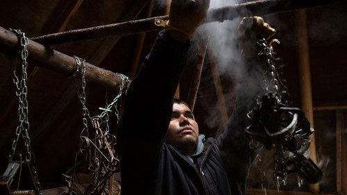 Life Below Zero: Northern Territories Season 1 Episode 4 - Down to the Wire
