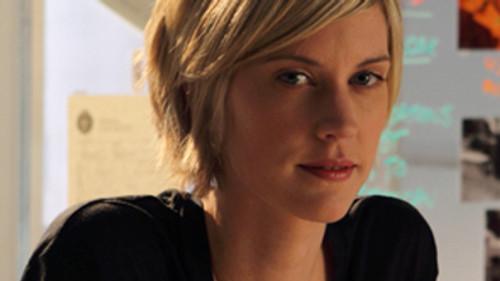 The Listener Season 2 Episode 7 - Ace in the Hole