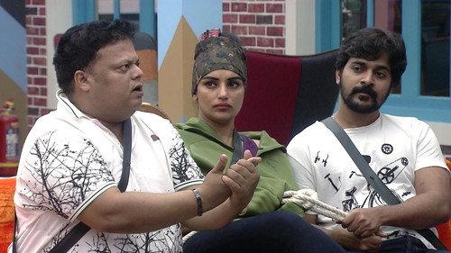 Bigg Boss Season 1 Episode 12 - Day 11: Anything to Become the Captain!