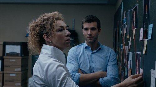 Shoot the Messenger Season 1 Episode 5 - Strange Bedfellows