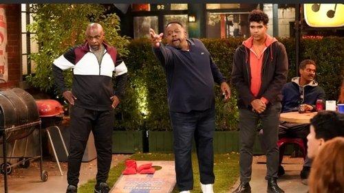 The Neighborhood Season 5 Episode 11 - Welcome to the Cornhole