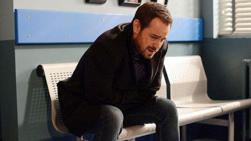 EastEnders Season 31 Episode 13 - 5001