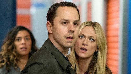 Sneaky Pete Season 2 Episode 10 - Switch