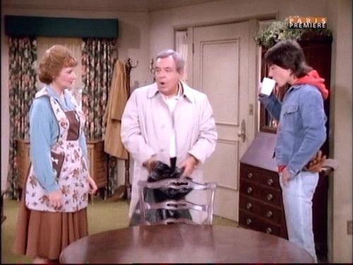 Happy Days Season 11 Episode 20 - School Dazed