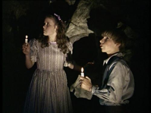 Huckleberry Finn and His Friends Season 1 Episode 10 - Huck Is A Hero