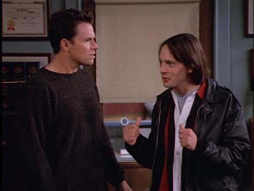 Wings Season 8 Episode 9 - Wingless (2)