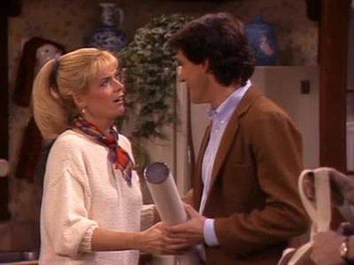 Family Ties Season 5 Episode 7 - Mrs. Wrong  (2)