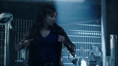 Killjoys Season 3 Episode 7 - The Wolf You Feed