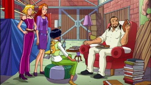 Totally Spies! Season 2 Episode 18 - Totally Switched