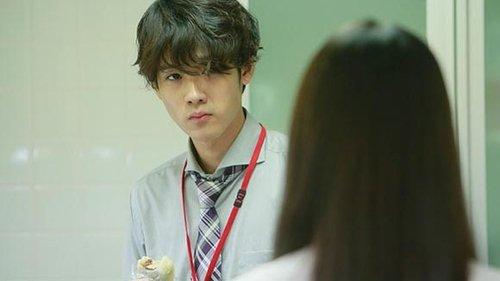 A Meal Makes Her Forget Season 1 Episode 3 - Fire-burning Heat! Curry & Super Spicy Shaved Noodles